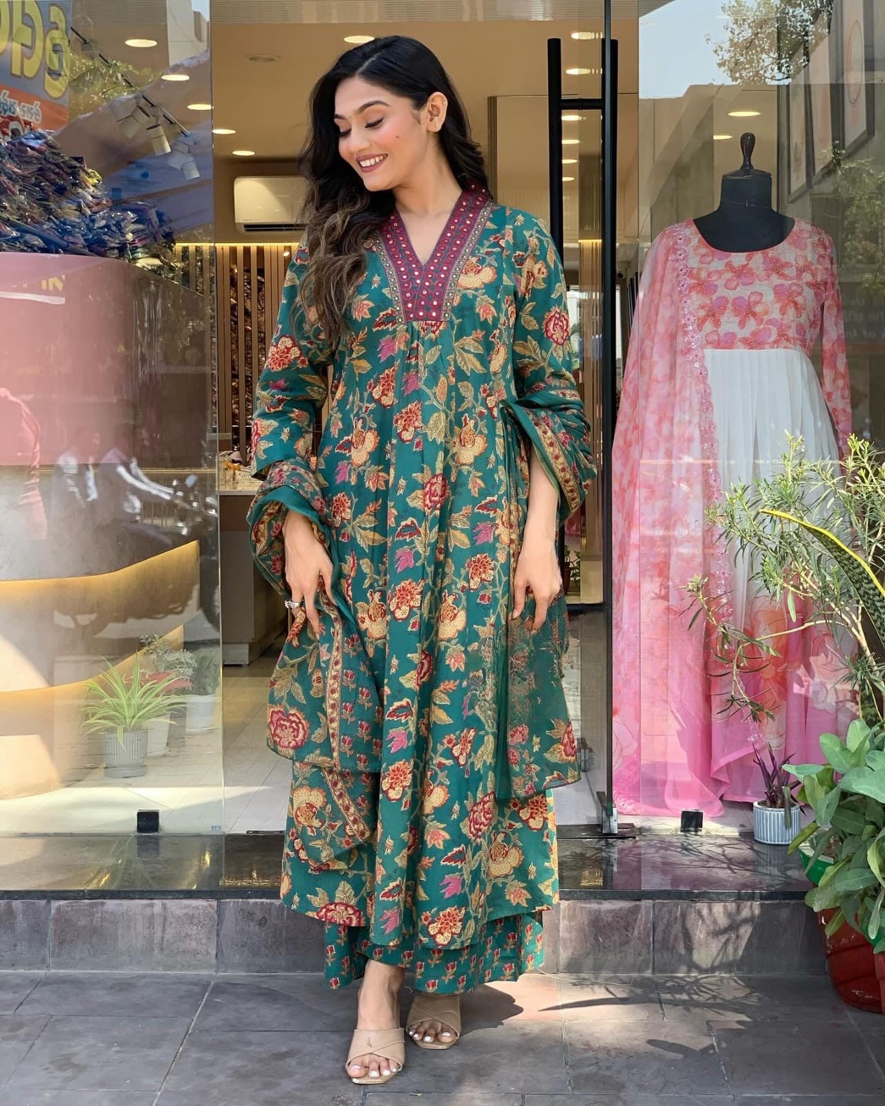 Pure cambric cotton printed kurta & pant with dupatta