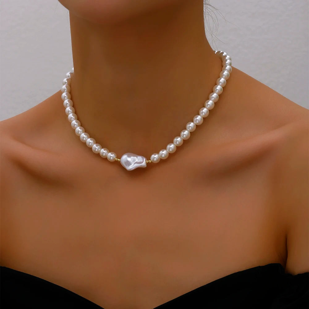 Imitation Pearl Green Rose Color Stone Necklace