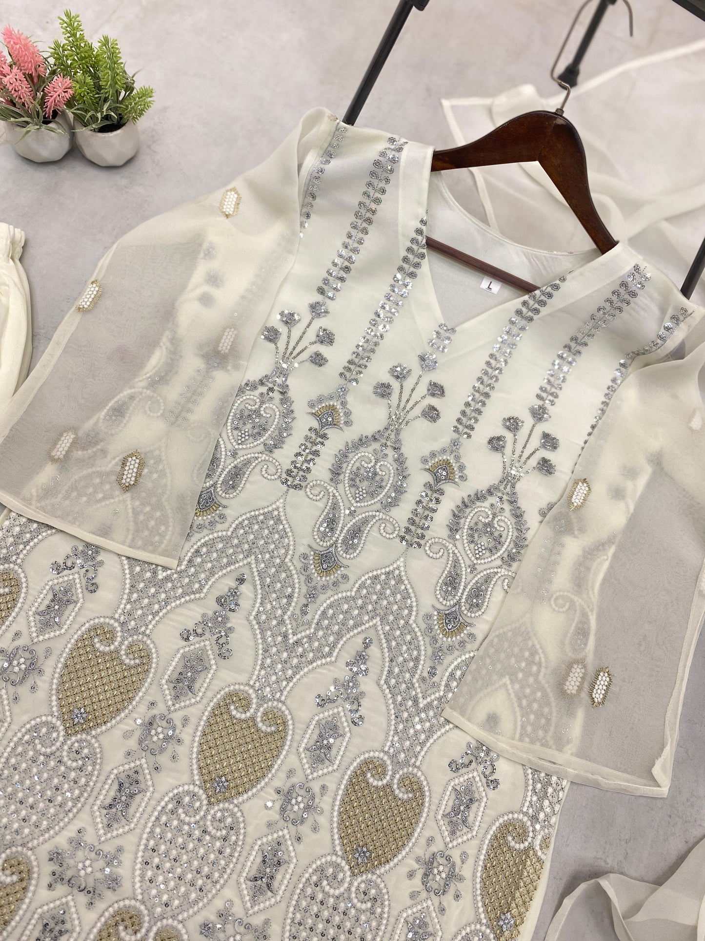 White Faux Georgette Embroidered Kurta With Pant & Duppata