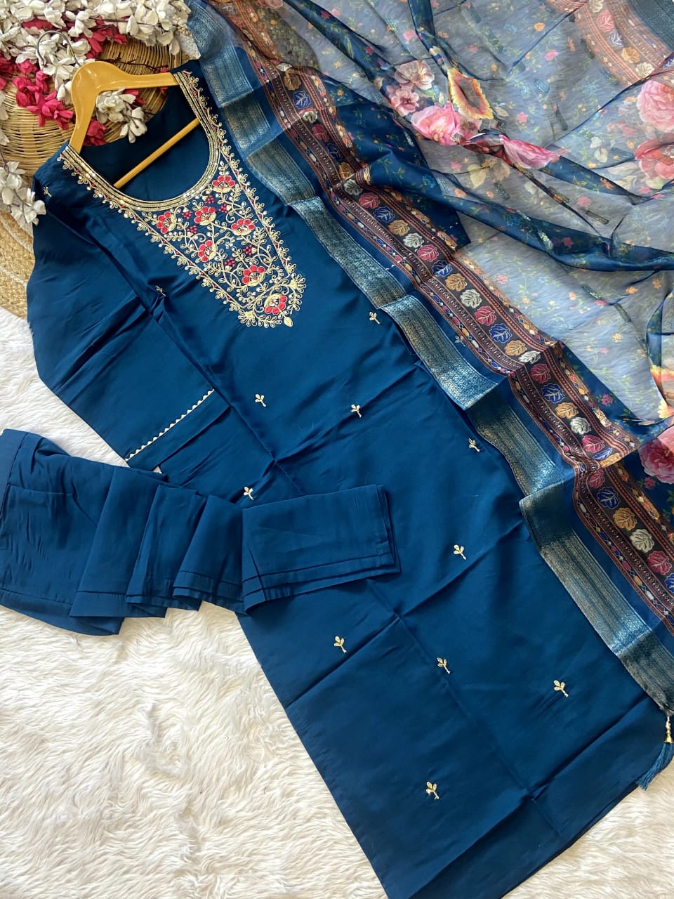 Viscose Chanderi Thread Embroidery Work With Jacquard Butti Dupatta Kurta Pant Set