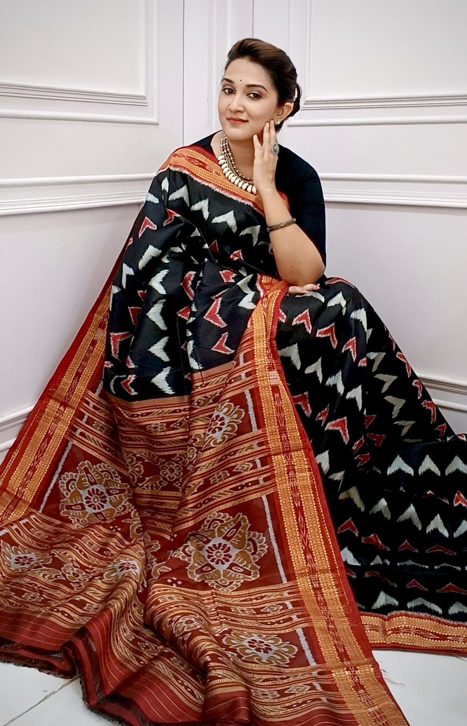 Black Body With Red Border Triangle Design Khandua Silk Saree