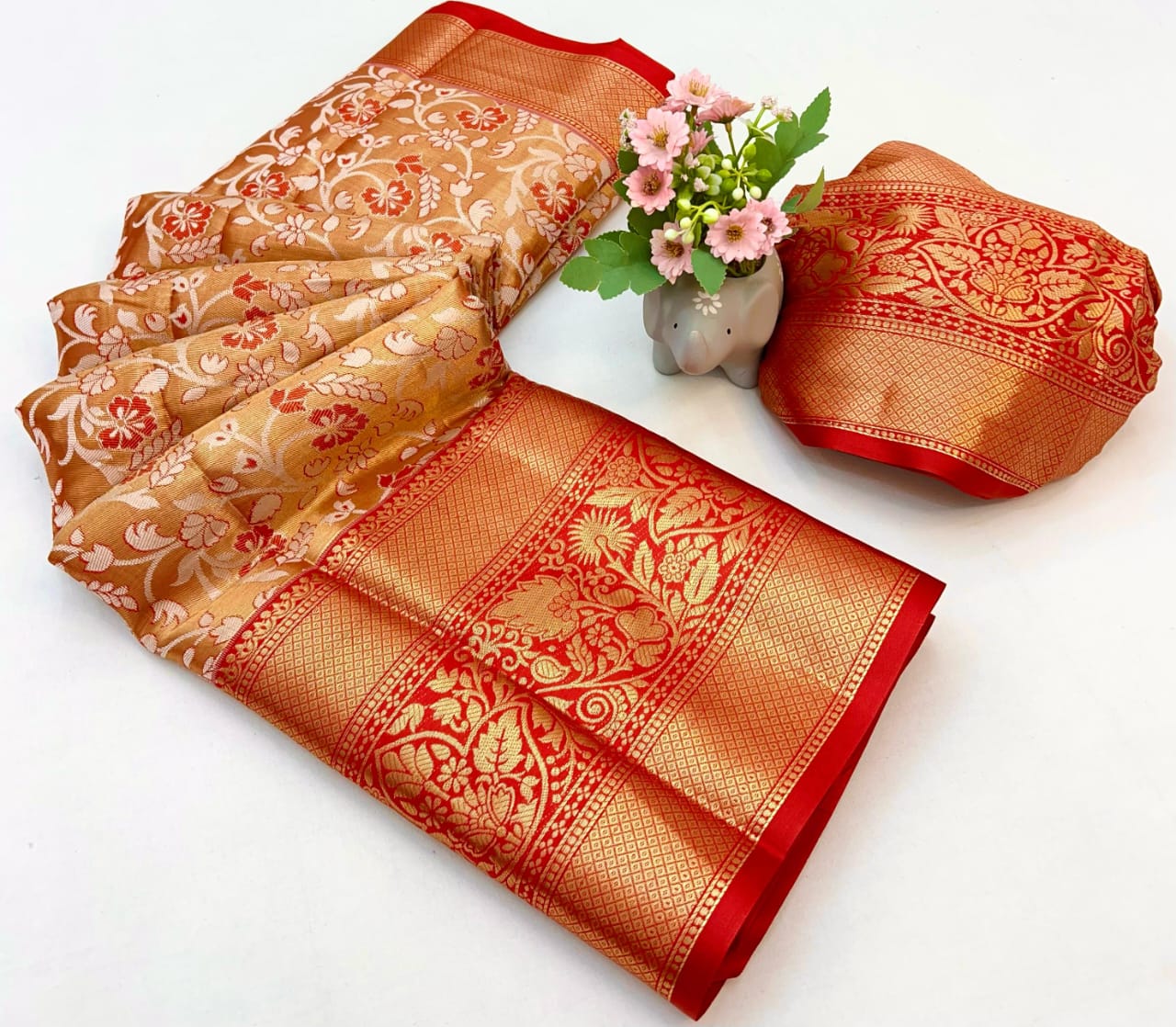 Kanjivaram Silk With Heavy Mina Weaving Saree with Contrast Weaving Brocket Blouse