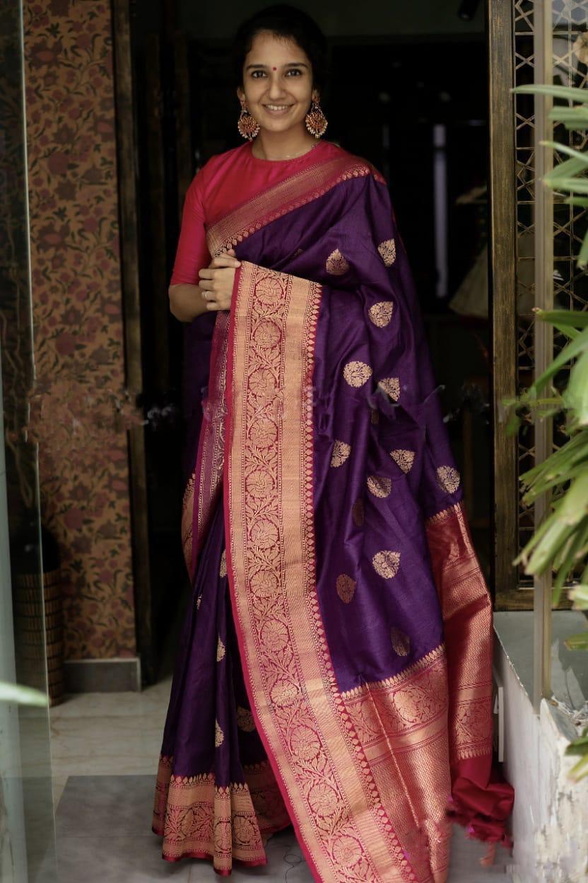 Jacquard Soft Lichi Silk Saree With Beautiful Rich Pallu