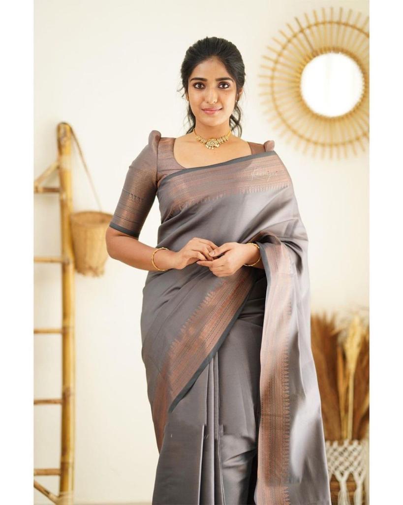 Party Wear Jacquard Soft Lichi Silk Saree With Beautiful Rich Pallu