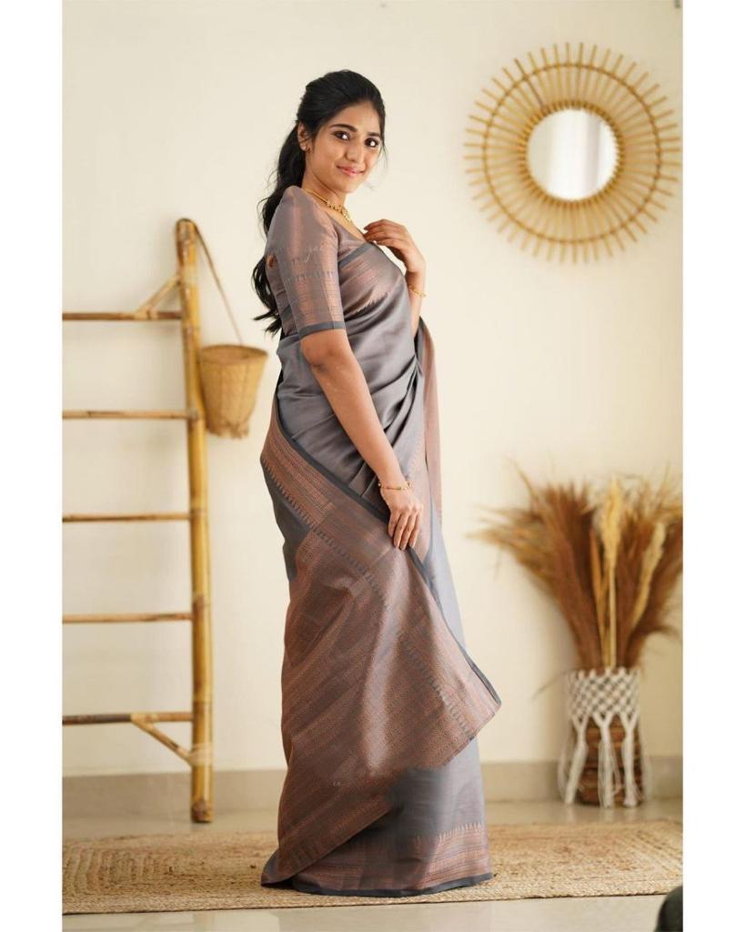 Party Wear Jacquard Soft Lichi Silk Saree With Beautiful Rich Pallu