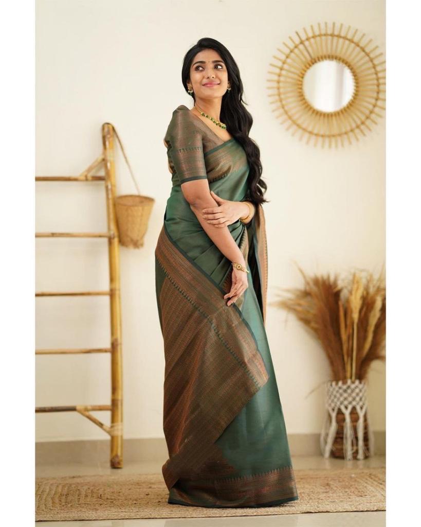 Party Wear Jacquard Soft Lichi Silk Saree With Beautiful Rich Pallu
