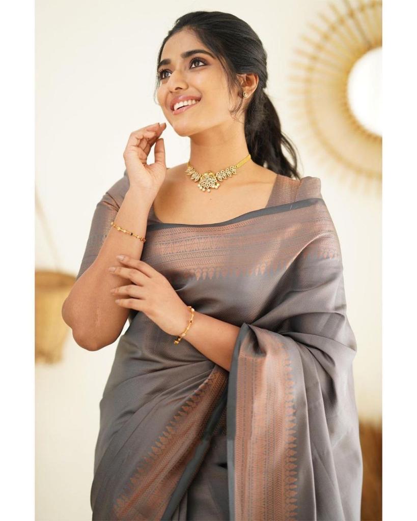 Party Wear Jacquard Soft Lichi Silk Saree With Beautiful Rich Pallu