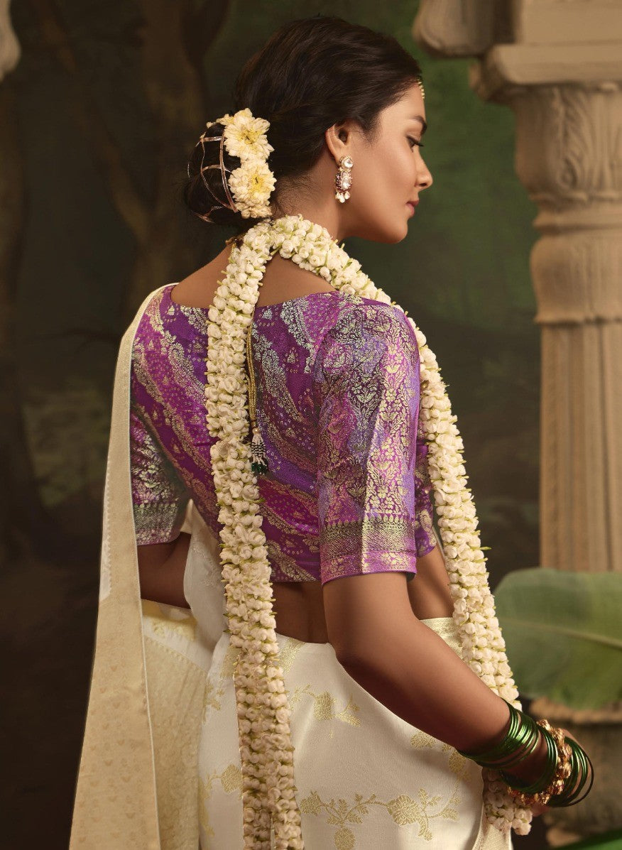 Pure Crepe Dola Silk with Zari Weaving & Unique Tassels Saree