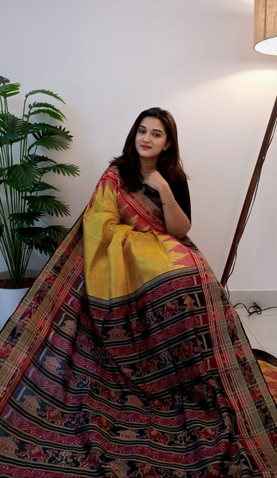 Elegant Khandua Mulberry Silk Pata Saree