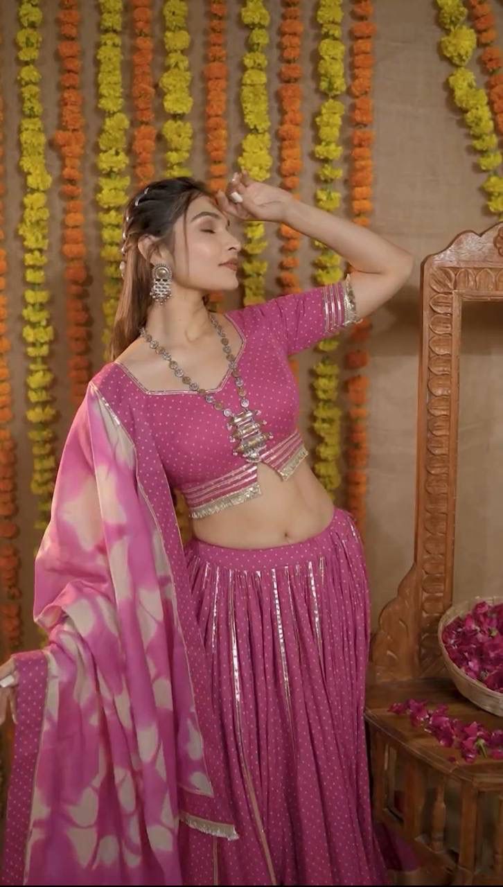 Women's Digital Print Muslin Cotton Lehenga Choli