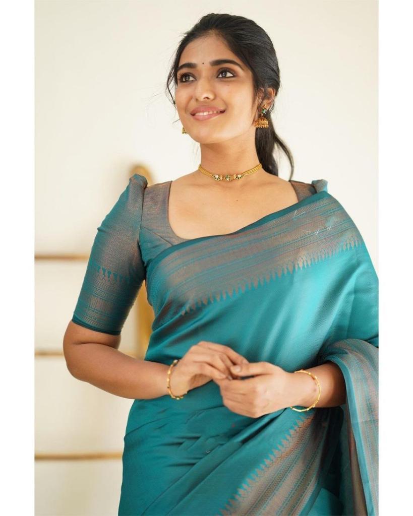 Party Wear Jacquard Soft Lichi Silk Saree With Beautiful Rich Pallu