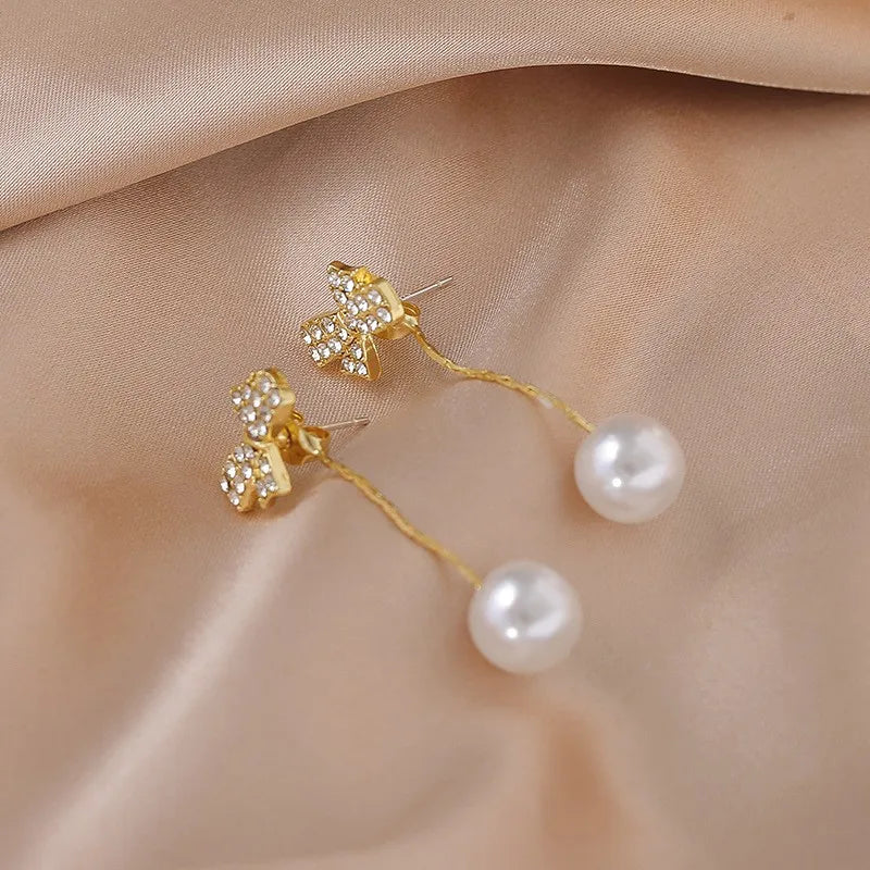 Back Hanging High Class Butterfly Imitation Pearl Earrings