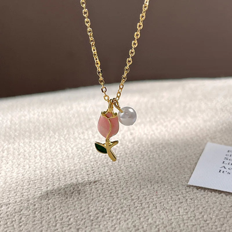 Tulip Flower Pendant Necklace