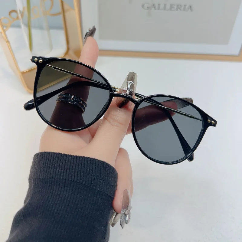 Round Vintage Sunglasses for Women