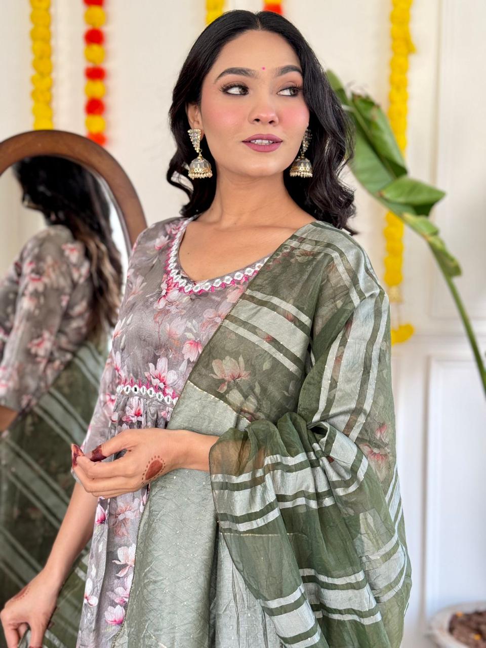 Floral Print Kurti Set