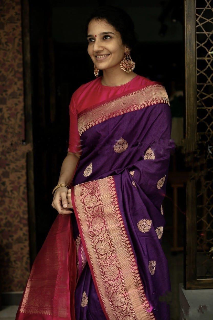 Jacquard Soft Lichi Silk Saree With Beautiful Rich Pallu