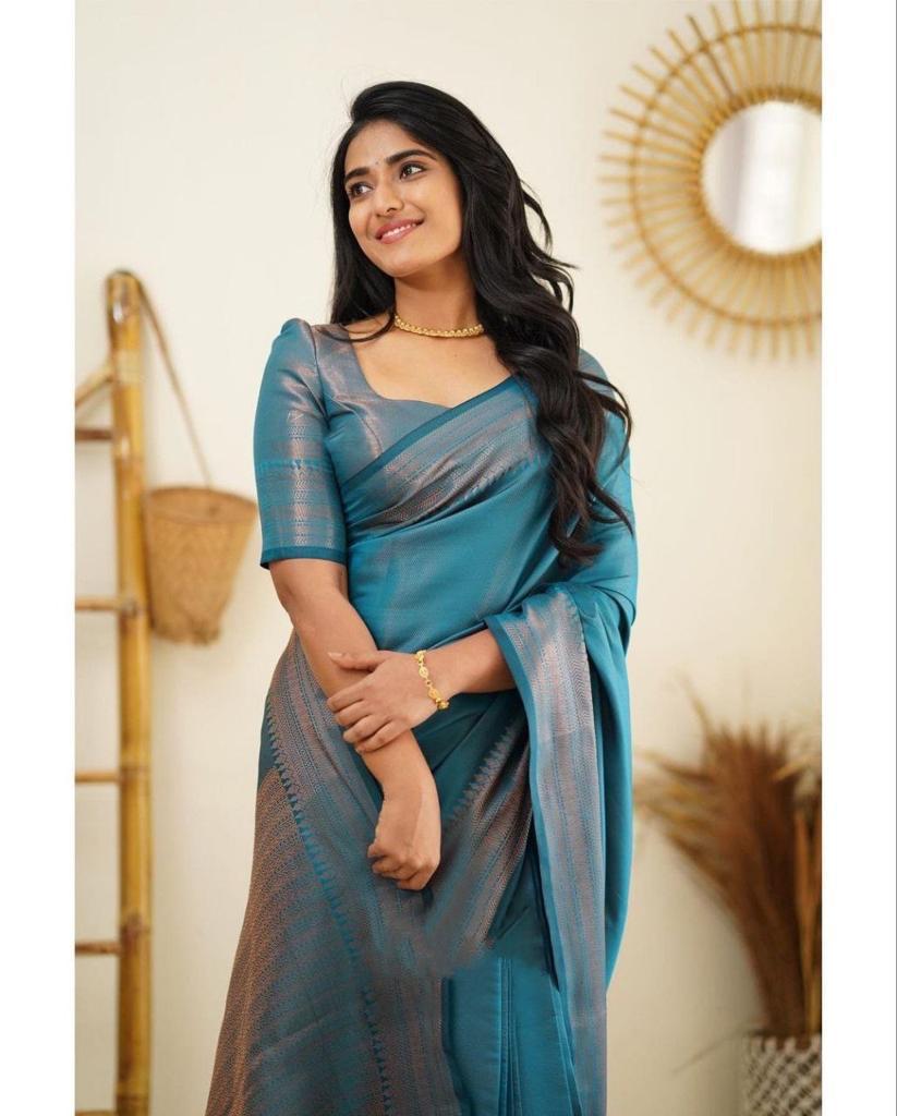 Party Wear Jacquard Soft Lichi Silk Saree With Beautiful Rich Pallu