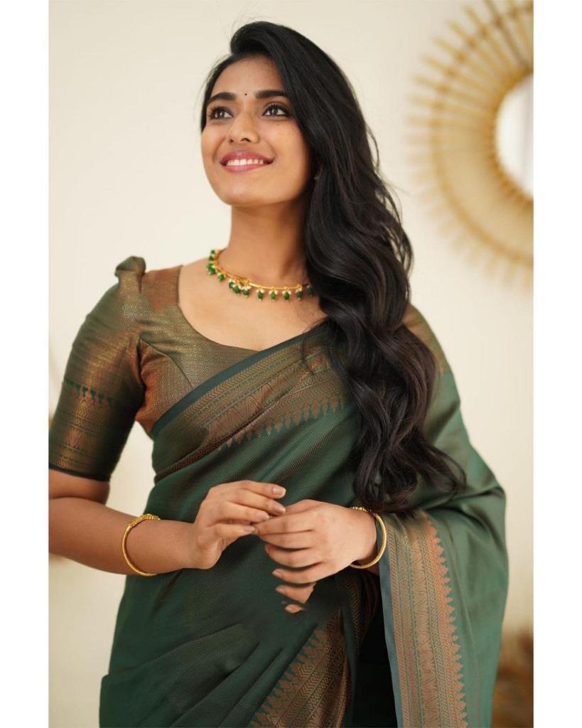Party Wear Jacquard Soft Lichi Silk Saree With Beautiful Rich Pallu