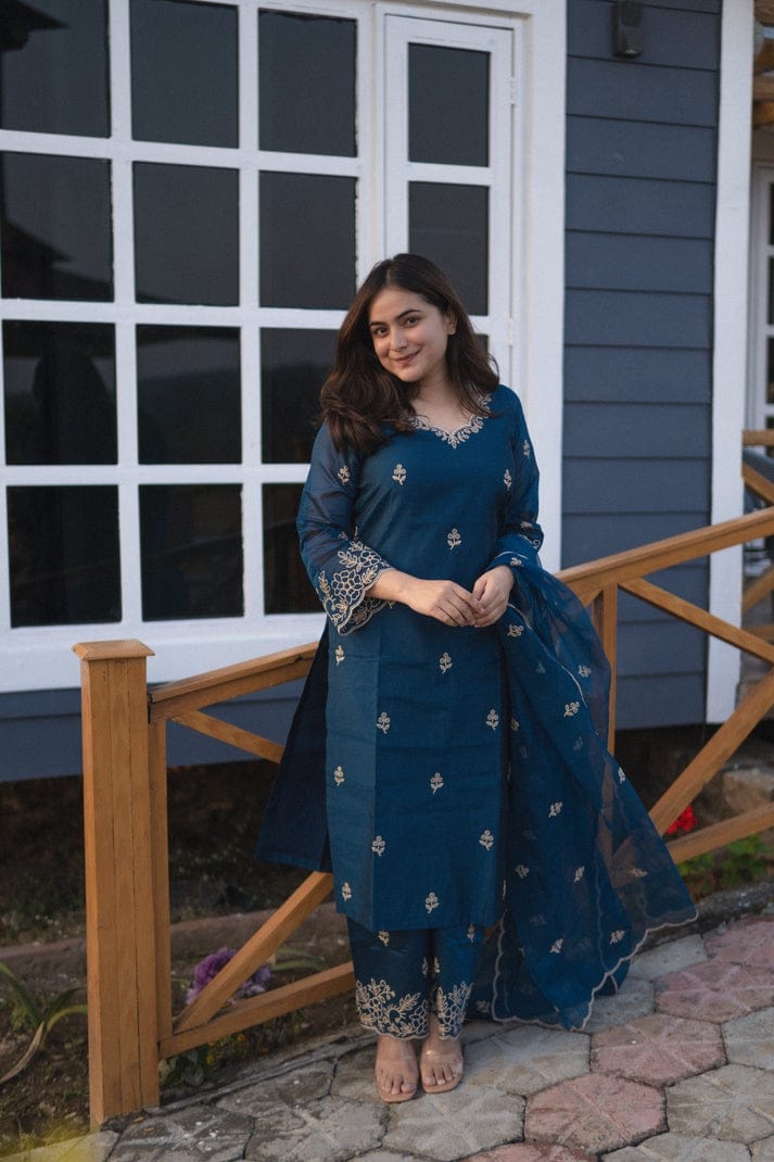 Chanderi Silk Kurti with Pant and Dupatta