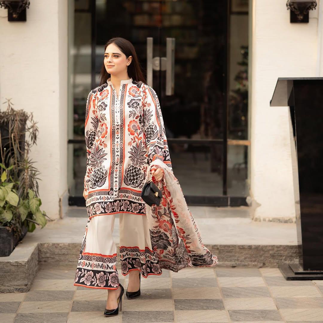 Trendy Pure American Crepe Digital Print Co-Ord Set with Chiffon Georgette Dupatta