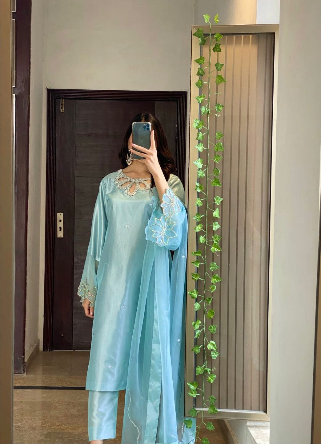 Designer Suit in Beads Work on Kurti, Pant with Organza Dupatta