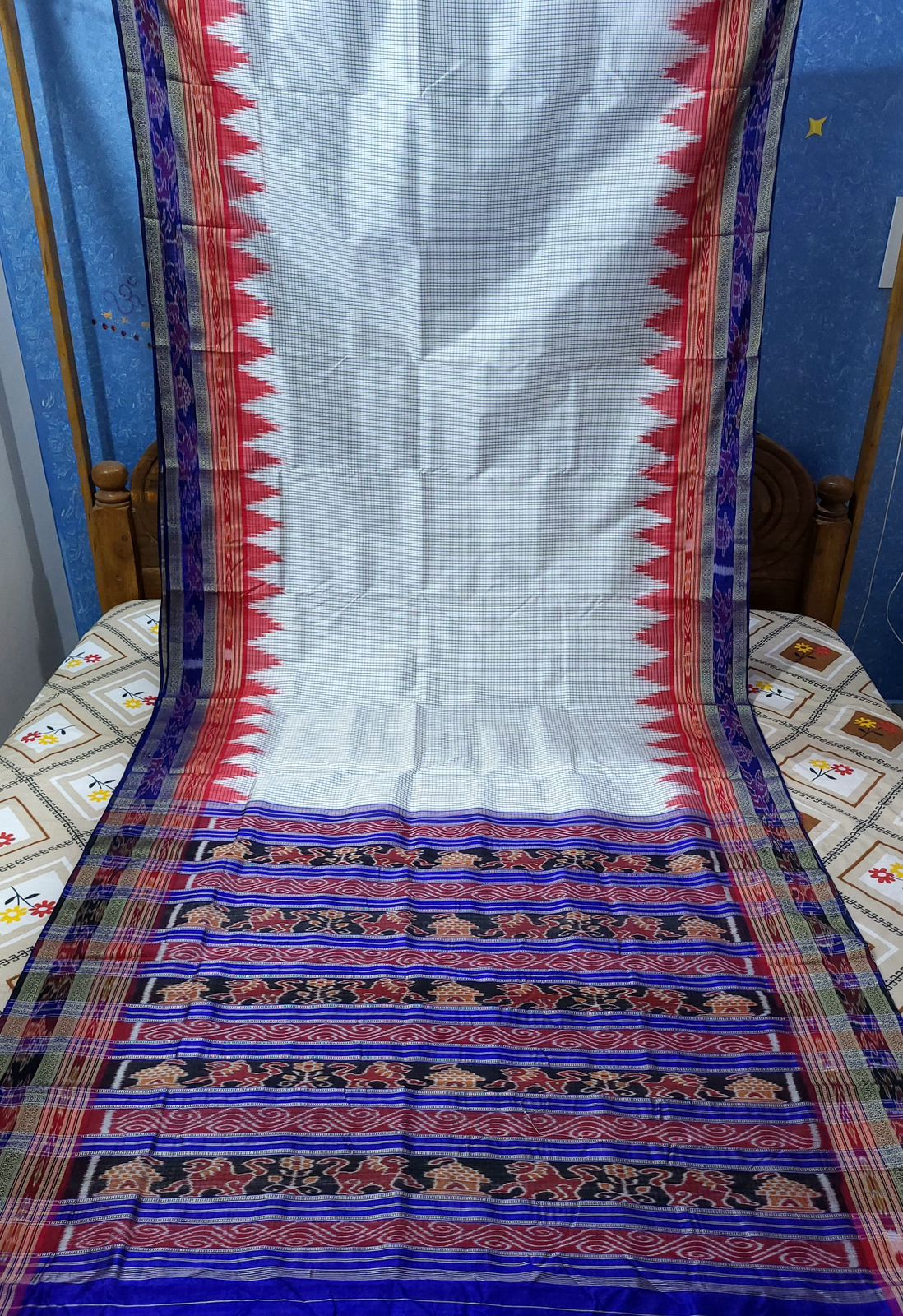 Elegant Khandua Mulberry Silk Pata Saree