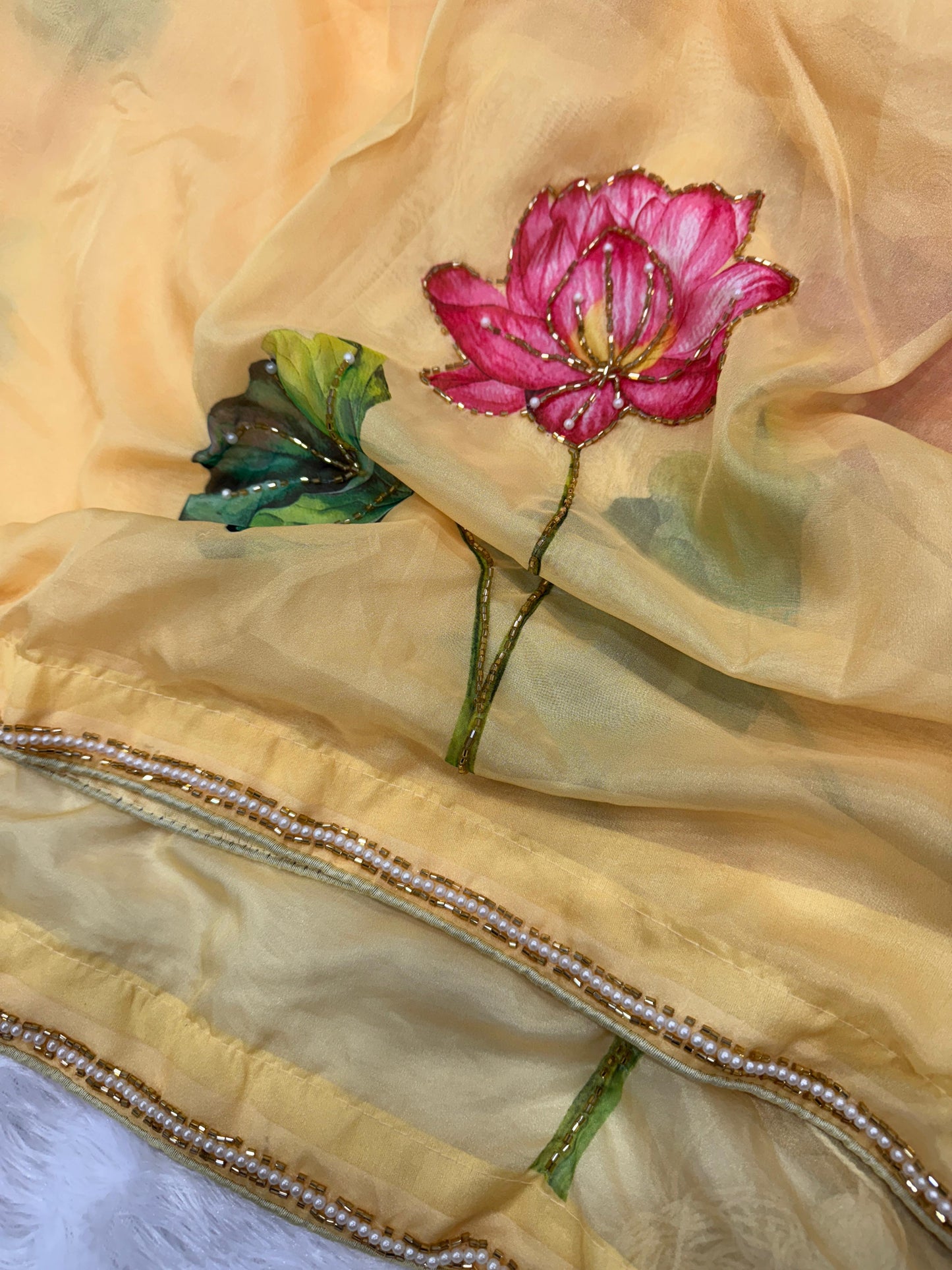 Floral Printed Georgette Saree