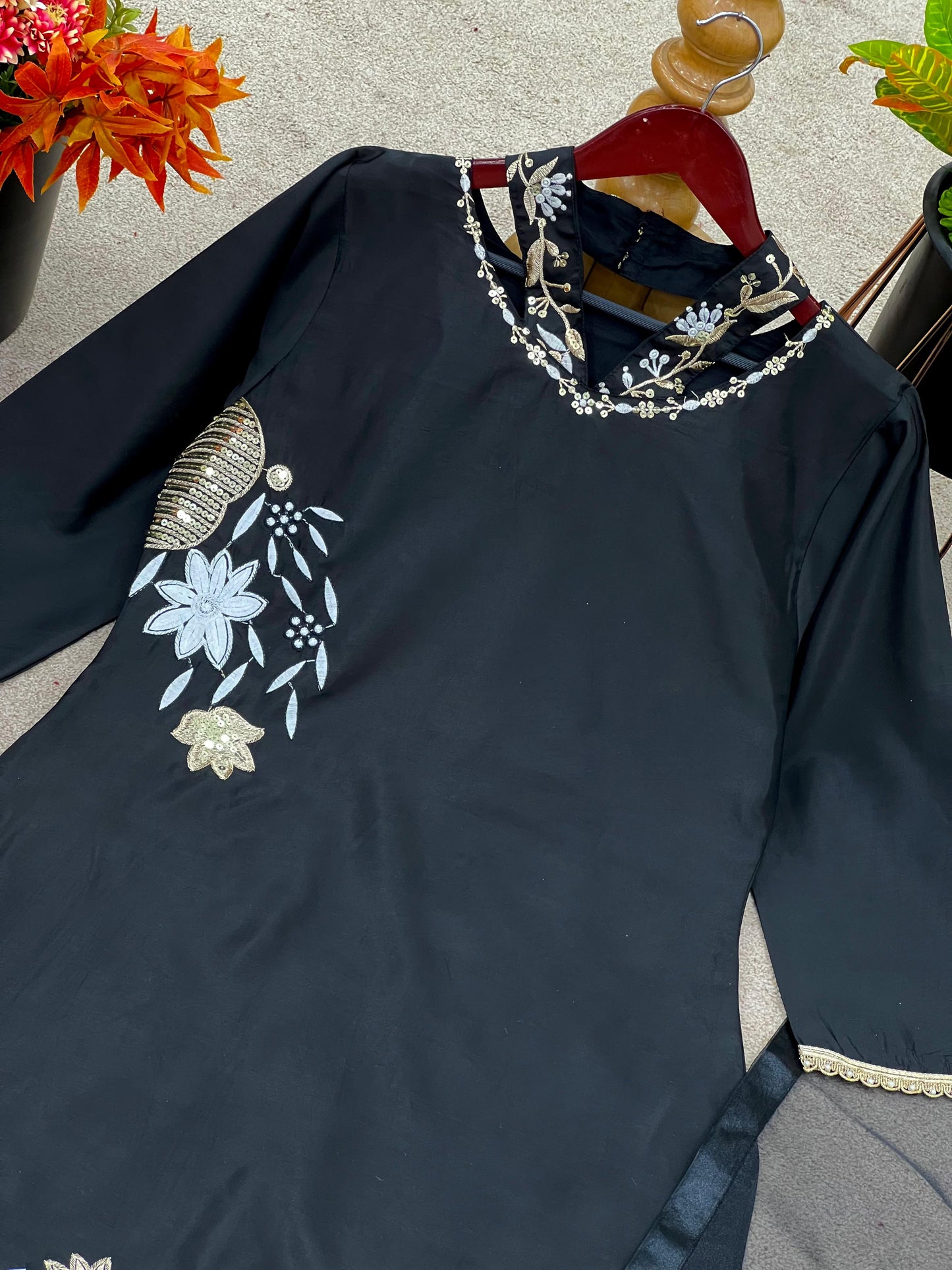 Natural Crep Silk Top And Bottom With Dupatta