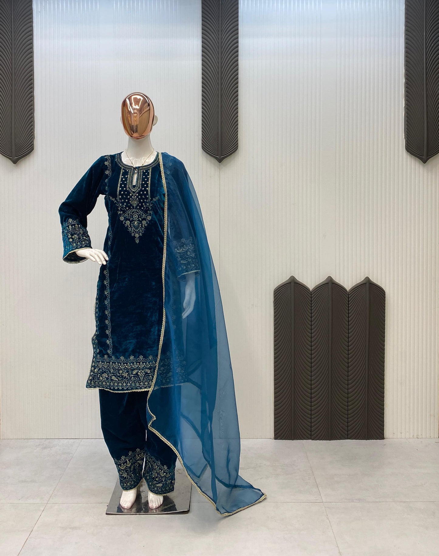 Velvet Embroidered Suit Set with Sequence Work