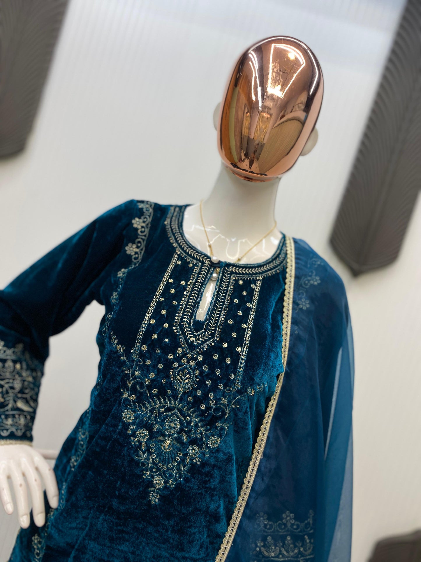 Velvet Embroidered Suit Set with Sequence Work