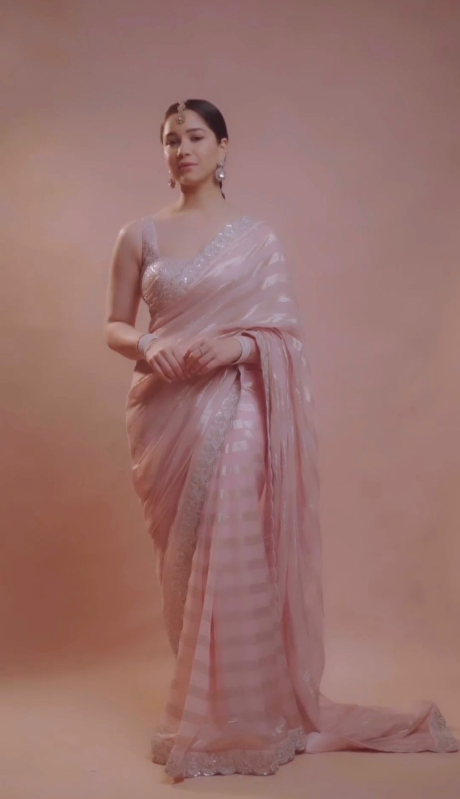 Soft Chiffon Saree with Zari Line and Banglor Embroidery Work