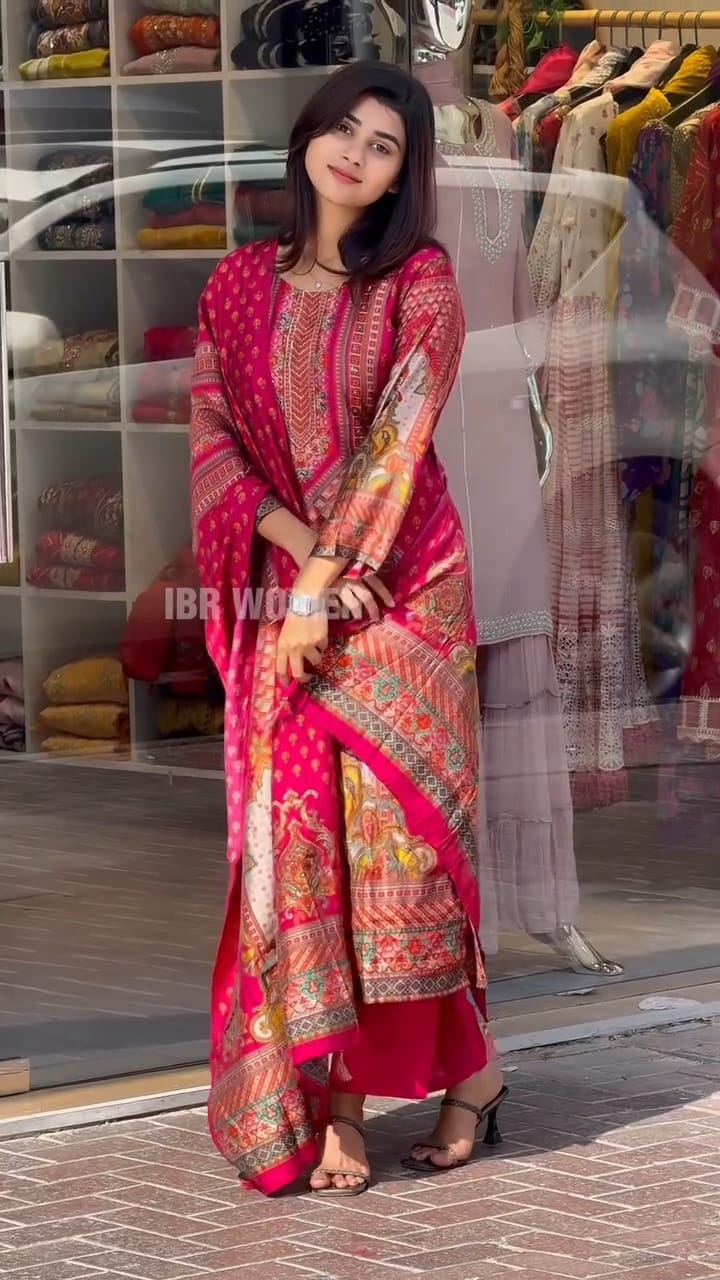 Lilac Muslin Pakistani Suit